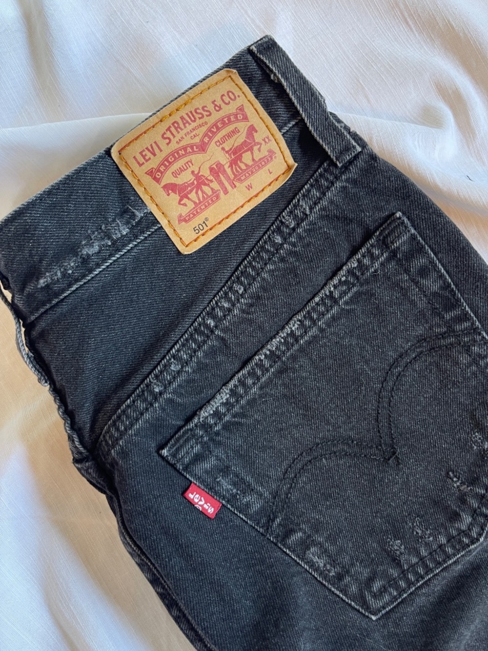 Levi’s 501 Black Distressed Button Fly Jeans Size 27